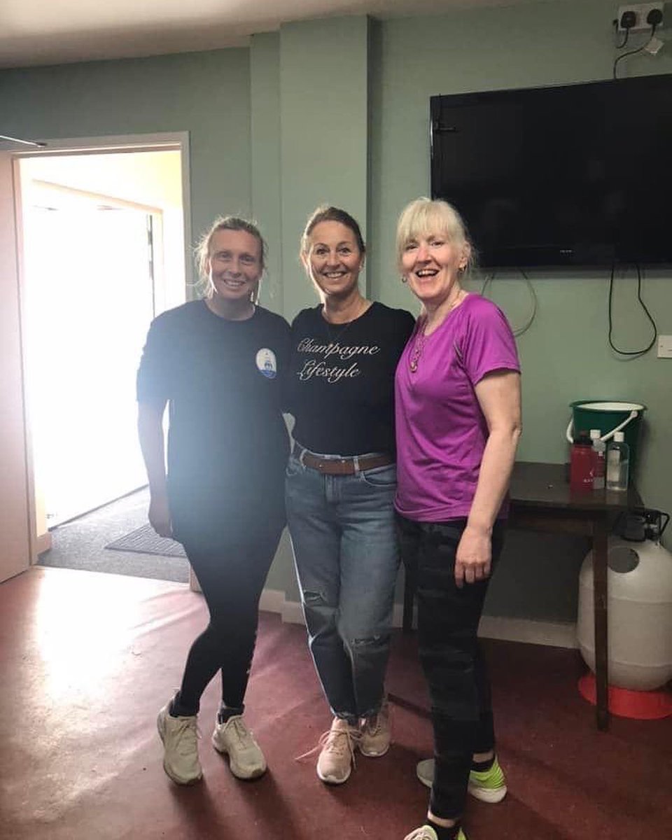 coaliesrowing's tweet photo. Thank you to club members who helped us get the club hall ready for the next stage of the @Veolia grant. A new more accessible floor and a more economical heating system are amongst the club improvements. @BritishRowing @LoveRowing_BRCF @southampton2025 #so25 #makeitso https://t.co/a6R7cngBEI