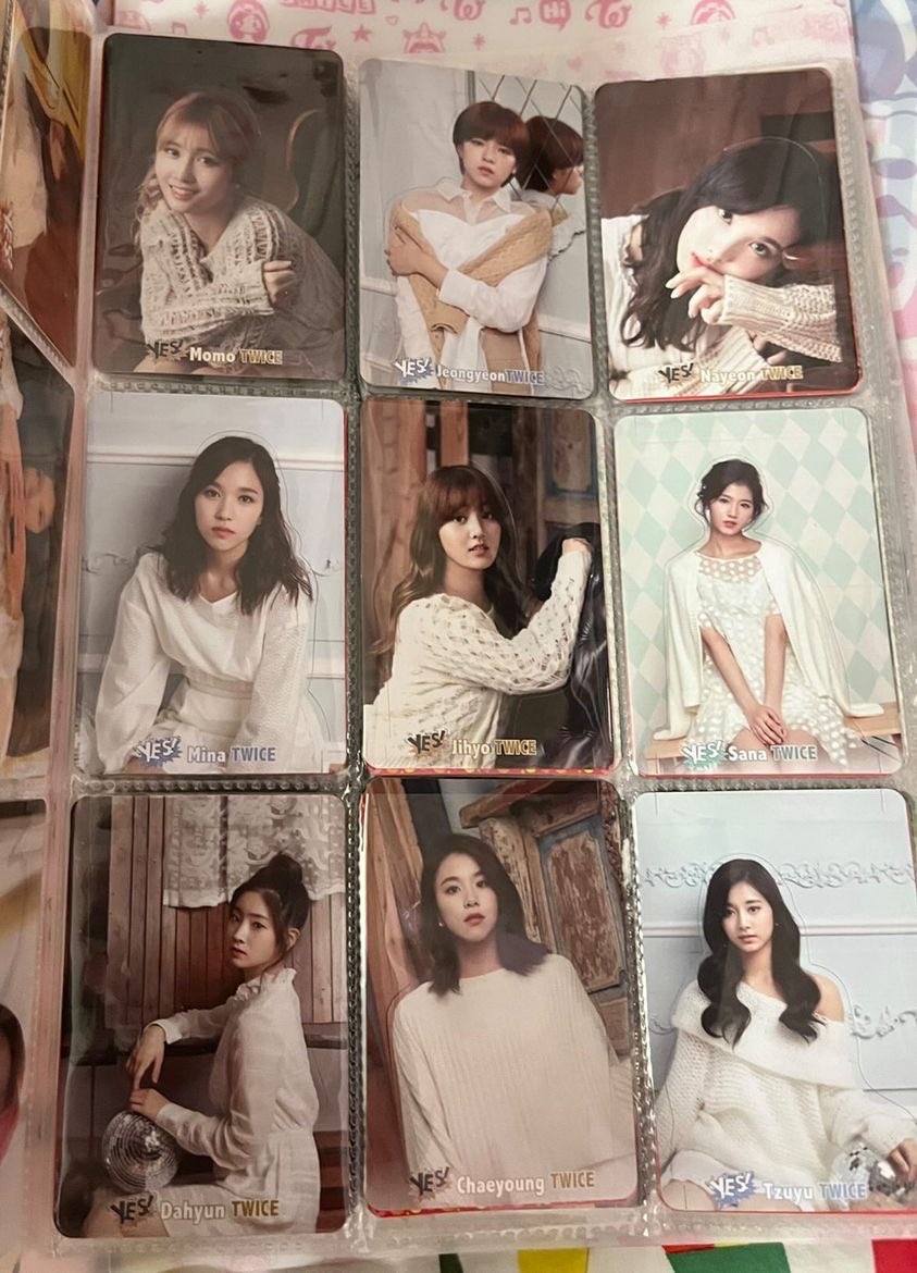bbuhyocart's tweet photo. 𐐪𐑂. .wts go ph 𐐪𐑂
#bbuhyo_gos

꒰ parcel 5, twice special yes cards ꒱

𓏔 ₱66.00 each

⤻ dop until tom 
⤻ 2-3 weeks eta once it’s shipped, please do take note na it’s ETA and not the exact date.
⤻ check pinned bef transacting !
🏷 twice wts go ph twice sale https://t.co/UnS2DxrDH8