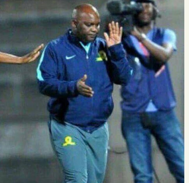 MsChaba12's tweet photo. Bo Xoli le matswele😂😂😂 #DateMyFamily https://t.co/UPVlMbPNOD