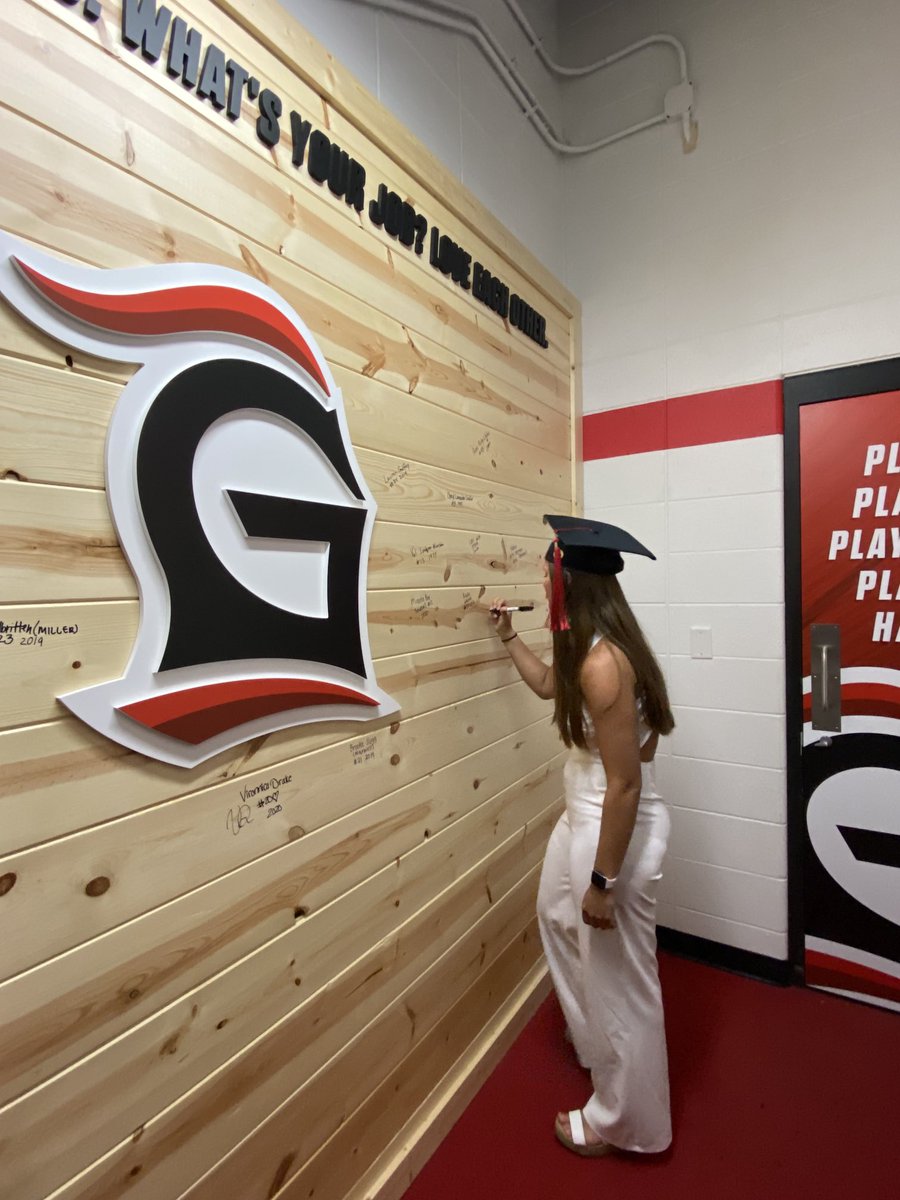 Dan Davis tweet media