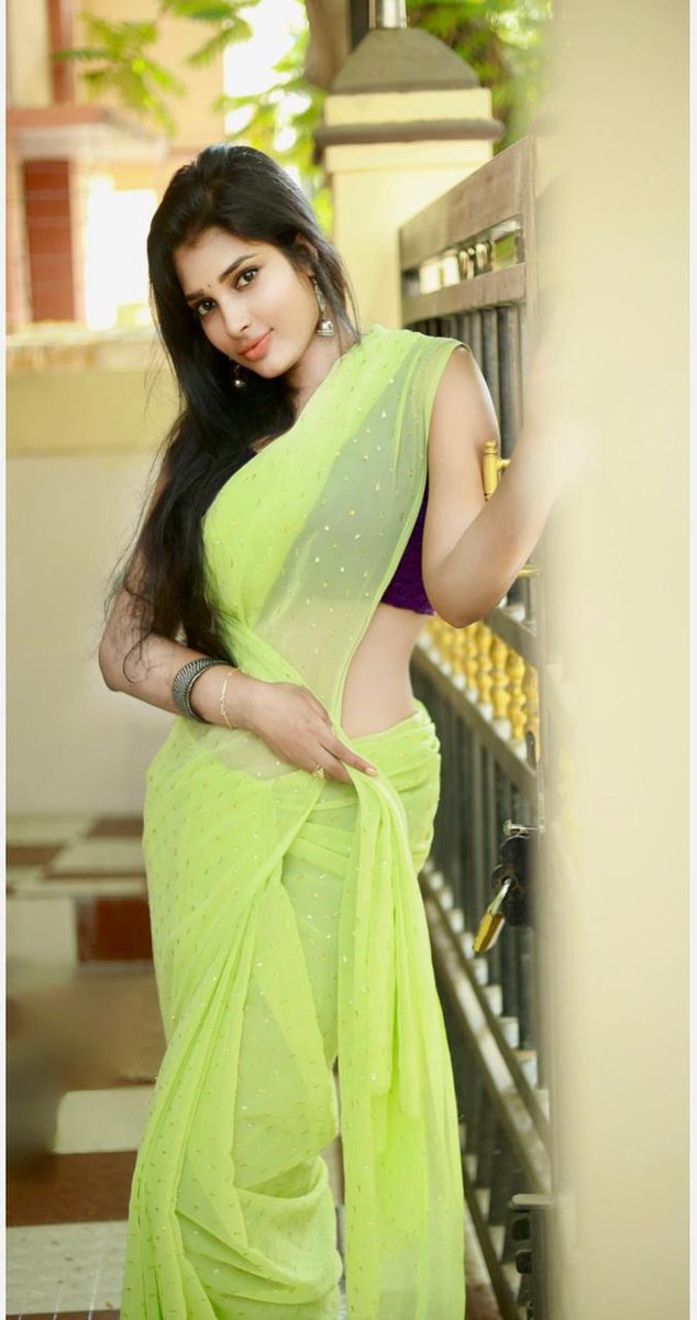 Chandrikarevati's tweet photo. Good Night all ❤️
Week days beginning 😏 https://t.co/TQbePG1aT9