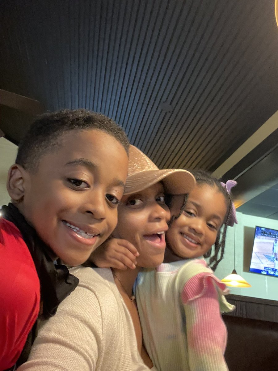 GeauxBeaux8's tweet photo. Being a coaches wife is not for the faint of heart
Happy Mother’s Day to my beautiful wife @NefertitiLeBeau 
Football terminology 
I out kicked my coverage https://t.co/F5TLEsCPDs