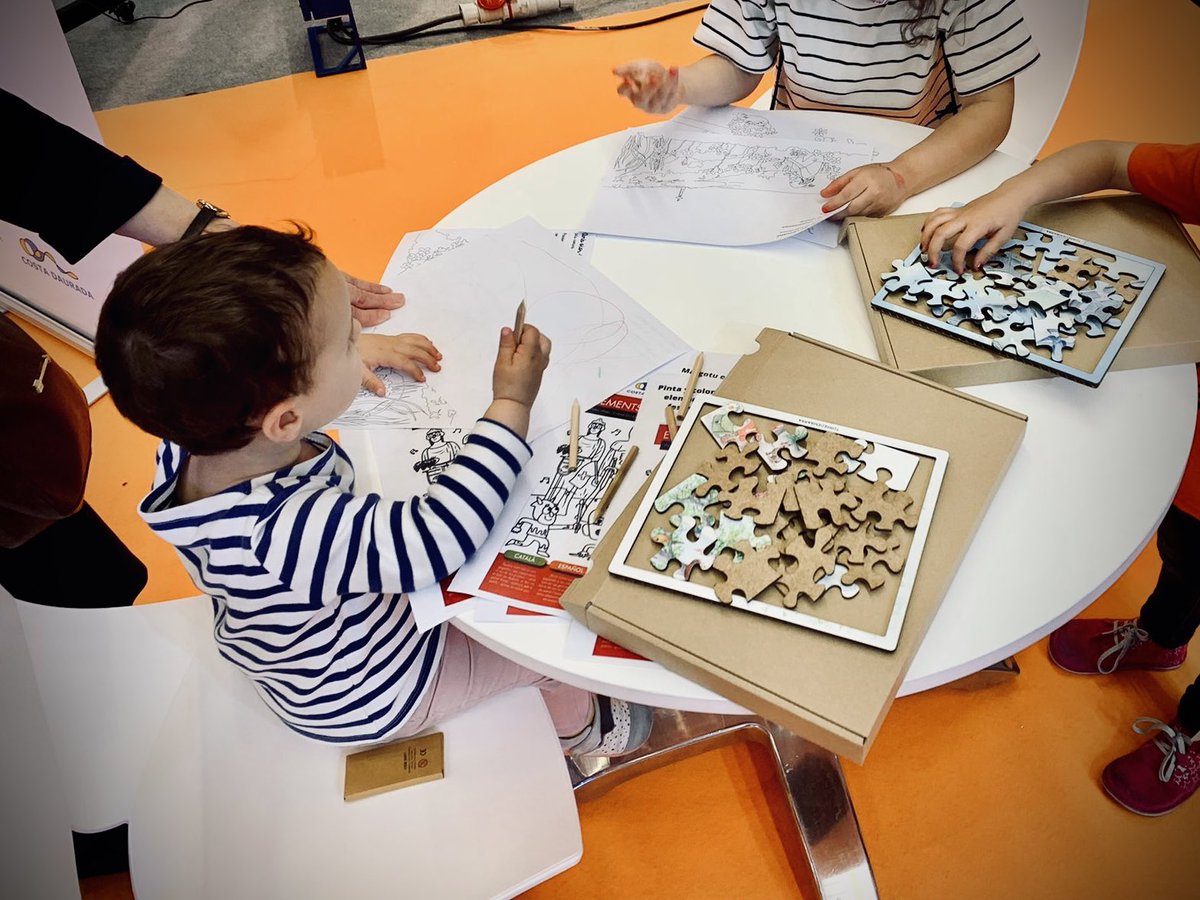TGNturisme's tweet photo. Hem anat a #Bilabo a captar turisme vacacional per #Tarragona i hem marcat la diferència a la fira #Expovacaciones creant un espai infantil funcional, un sorteig potent amb un pack familiar i creant noves sinergies amb #BaixGaià. #TarragonaTurisme #TarragonaEmocióMediterrània https://t.co/LFMS3lgjyM