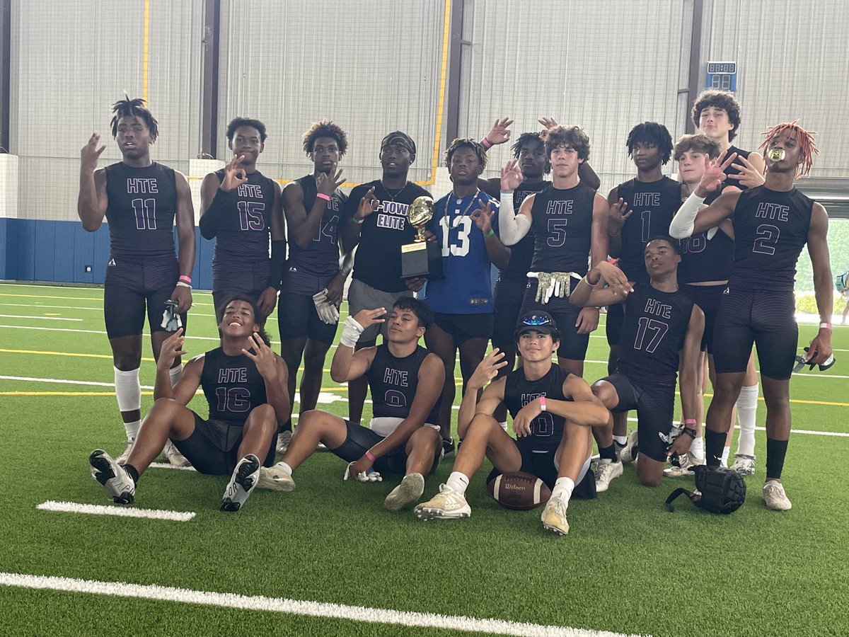 TierganBurl's tweet photo. ANOTHER WIN 🔥🔥@HTE7v7 https://t.co/t2QGTghEDG