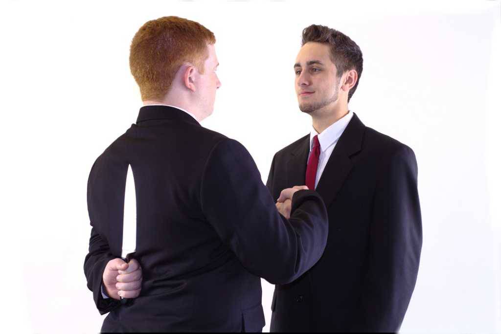 ipcconsultants's tweet image. Workplace politics can either further or upend your career. You don't afford to be indifferent. Here is how to deal with workplace politics. 
ow.ly/Mneg30rGvuG