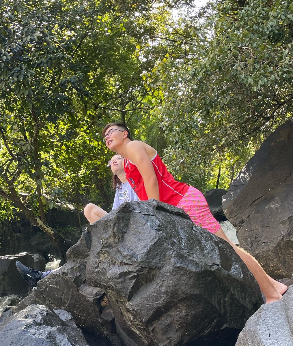 JESSSixthForm's tweet image. The last morning. The mood has changed and is somber, an element of sadness in the air. Walk through the Falls before we check in to fly back! Please check out @jessdubaicas (Instagram) for a full daily update. @JESSDubai #JESSCAS