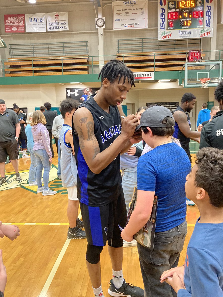 jeff hoffman tweet media