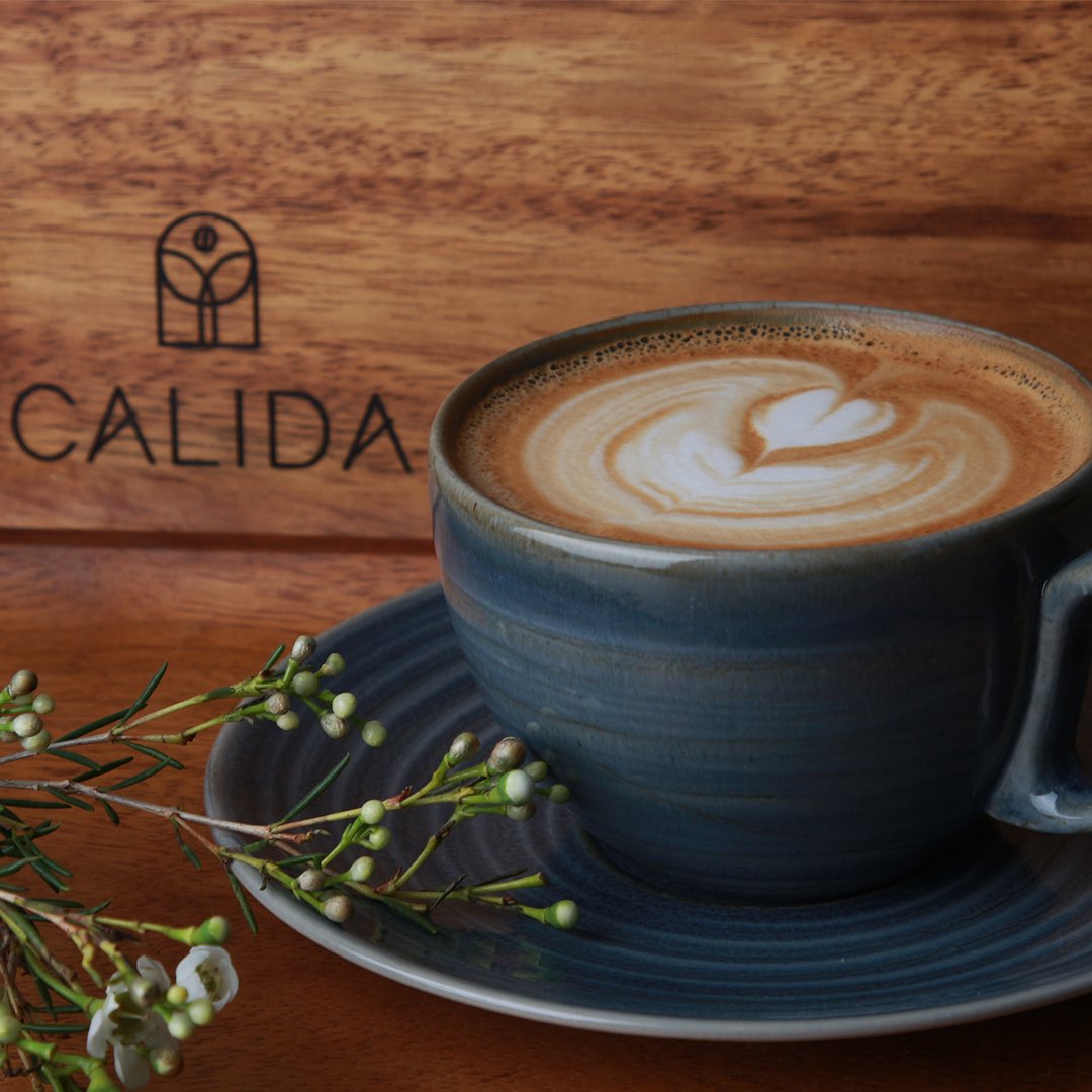 CalidaCoffee's tweet photo. Caffeine?
Calida💥

#calida #specialtycoffee #coffee #Jeddah#كاليدا #قهوة_مختصة #جدة #كافيهات_جدة https://t.co/RuR1US6C3M