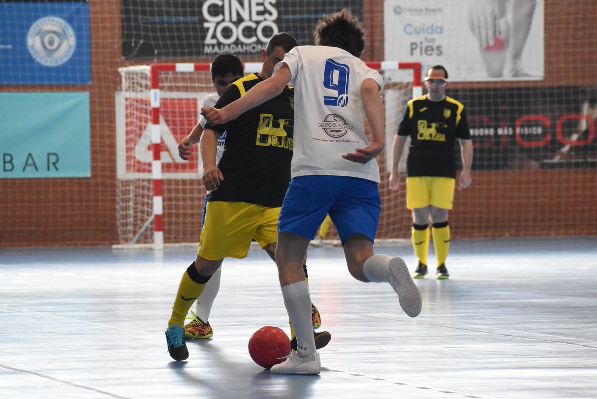 RMajadahondaFS's tweet photo. 📸 ¡Revive el encuentro de nuestro equipo inclusivo disputado ayer por la tarde en #LaGranadilla con las mejores instantáneas del partido!
#⃣ #RayoMajadahondaFeddig
#IntegraRayo
#VamosMiRayo ⚡ https://t.co/VZU63u09YD