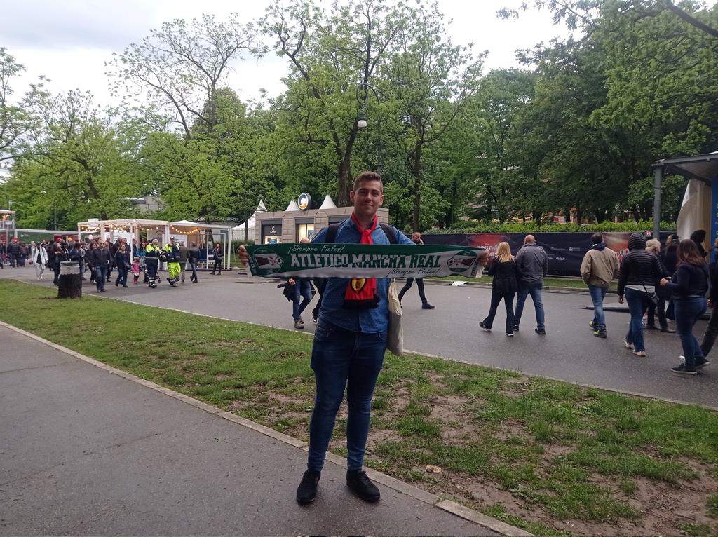 FelipeZizic's tweet photo. Desde Turín, me ha sido imposible ir pero estoy orgulloso del partido de hoy, AFICIÓN, HABEIS SIDO LA LECHE, GRACIAS POR DARLO TODO, LO VAMOS A CONSEGUIR Y VAMOS A ESTAR UN AÑO MAS, COMO NOS MERECEMOS. ADORO EL VERDE @atmanchareal 💚💚💚💚💚 https://t.co/XY5YpzY2Vk