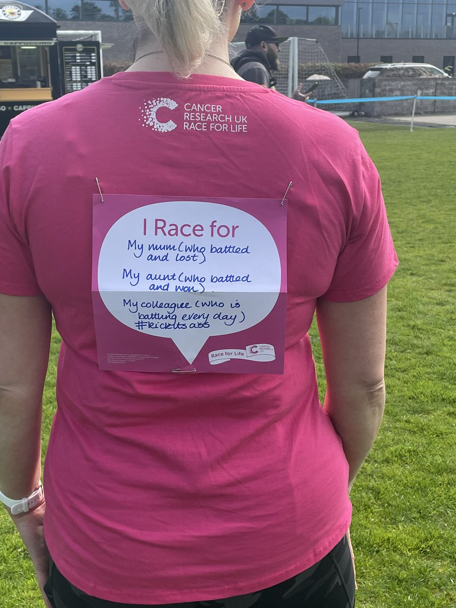 allisonlj06's tweet photo. Beautiful morning for team Alva to be out in support of beautiful colleague @MRSC817 Fab to see so many from @ClacksEducation and @AlvaAcademy out too!! Well done @raceforlife - an amazing event! #getlostcancer ππ»ππΌββοΈπͺπ» https://t.co/v3JF5XexFH