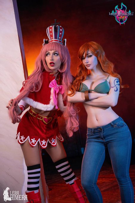 Beautiful and extremly One piece set now available in MV store. Nami and Perona doing so hot things.