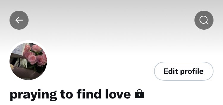 cL✿ tweet media