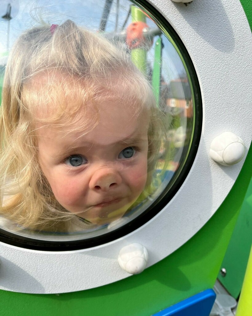 R O B E R T O tweet media