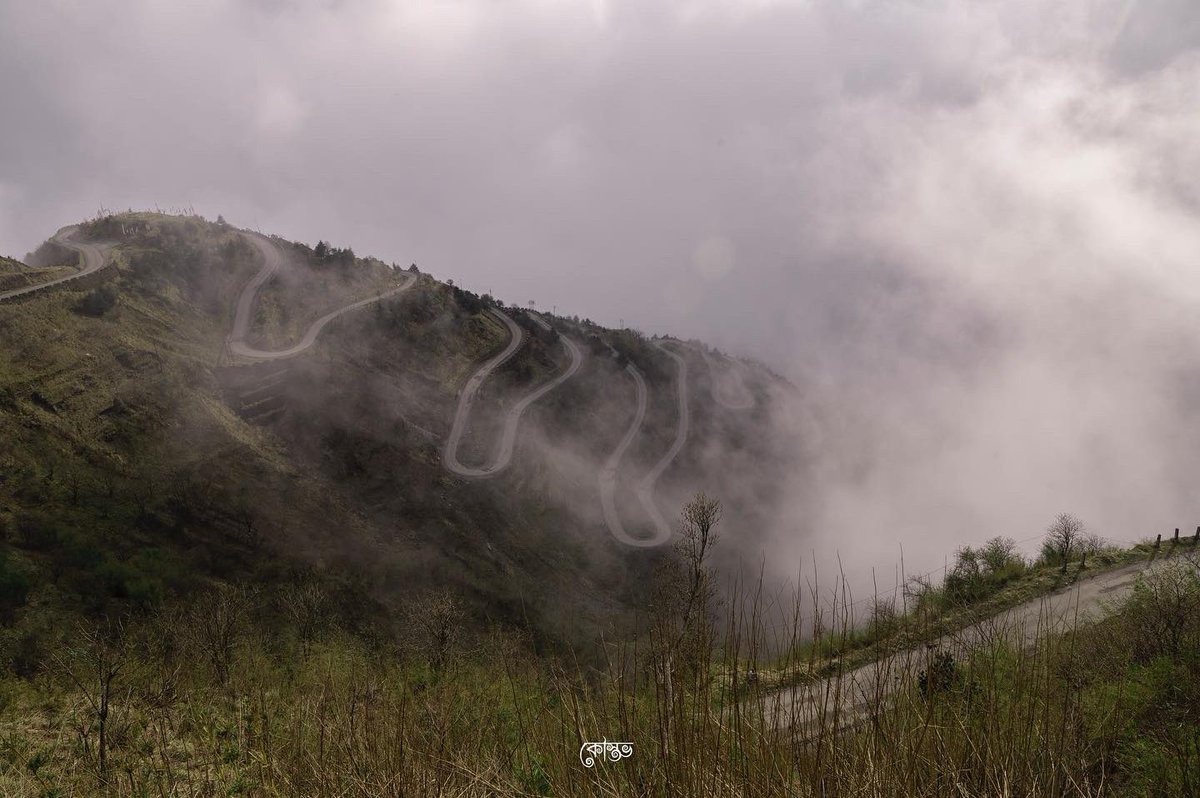 camera__wala's tweet photo. SILK ROUTE, Zuluk, East Sikkim 📍

#travelphotography #travelling #landscape #landscapephotography #landscapelovers #nature #clouds #mountains 

@NikonIndia x @Sigma_Photo @NatGeoPhotos @NatGeoTravel @500px https://t.co/r8FB2RkNVe