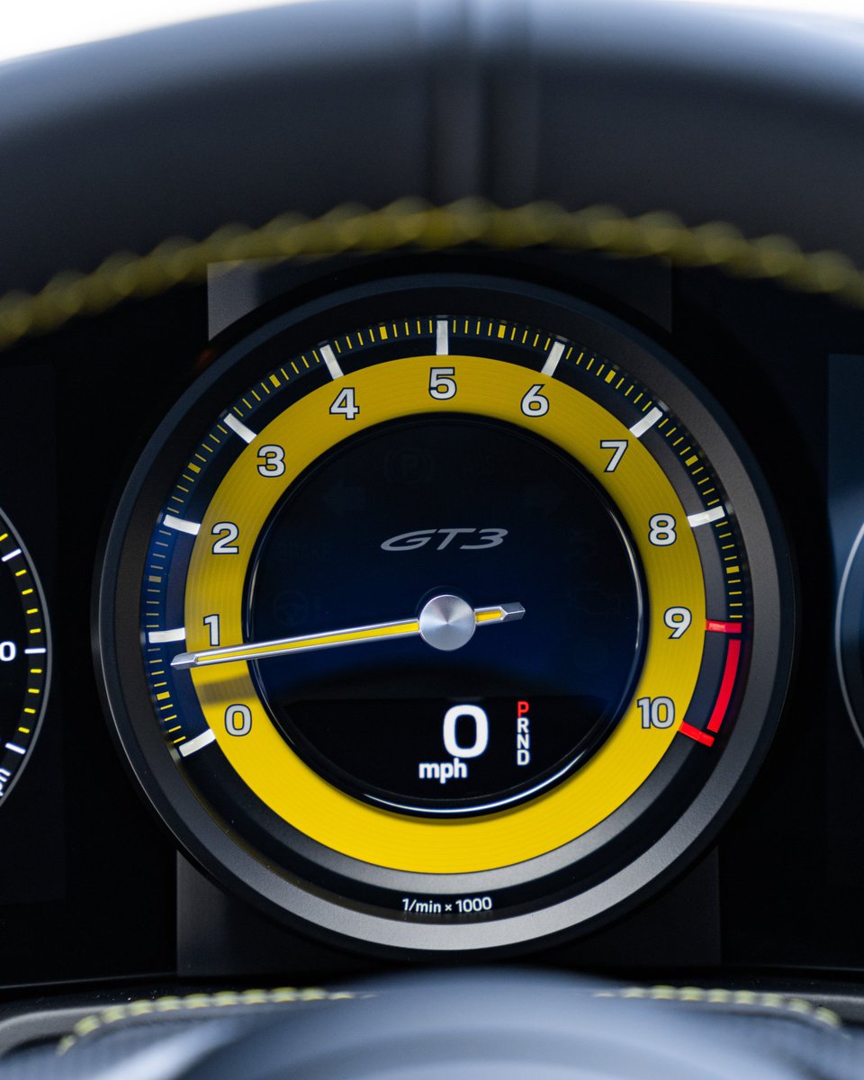 PorscheCIub tweet picture