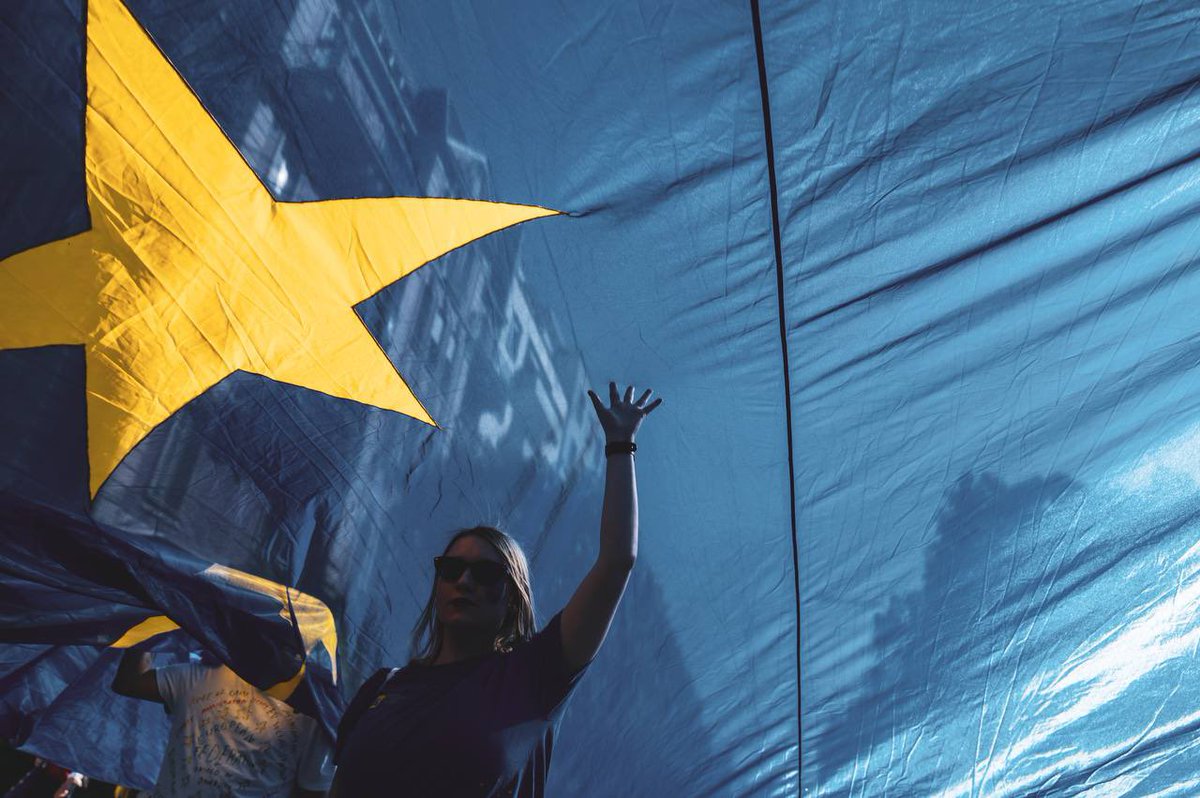 Les présidents de nos associations départementales à la marche pour l’Europe du #SommetdeStrasbourg avec notre Présidente <a href="/ValerieHayer/">Valérie Hayer</a> &amp; nos eurodeputés <a href="/fabienne_keller/">Fabienne Keller</a>, <a href="/PDurandOfficiel/">Pascal DURAND</a>,<a href="/GrudlerCh/">Christophe GRUDLER</a>, <a href="/sandrogozi/">Sandro Gozi</a>.

Fiers d’être🇫🇷,fiers d’être🇪🇺!

#StrasbourgSummit #ChangerlEurope