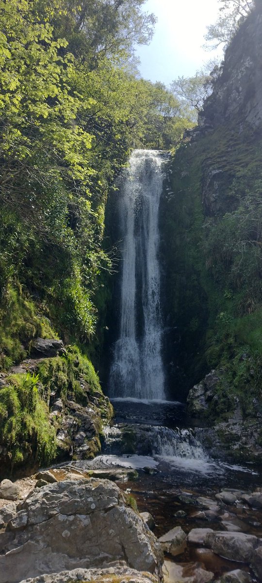 IrelandSolas's tweet photo. Not a bad spot for lunch on today's #hike
#waterfall #nature #HikeIreland #HikeDonegal #Inishowen #tranquity #VisitDonegal #WAWDonegal #KeepDiscovering #offthebeatentrack https://t.co/DqY2leg2m7