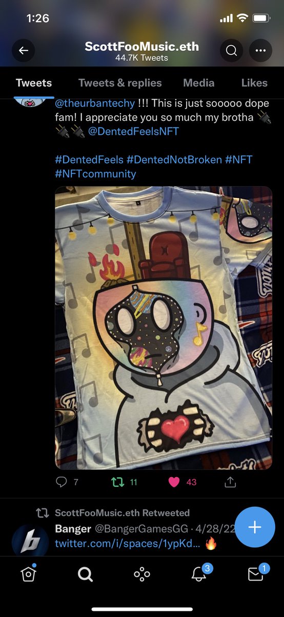 theurbantechy's tweet photo. Looks like we'll be giving away more stuff with @FeelsRareRadio This is the community that keeps giving!  10 PM EST.  Turn on your notifications.  Turn your pfp into merch in 10 days!  #lfg let's see who the luck winner or winner(s) will be!  Spreading the luv! #DentednotBroken https://t.co/Q6hKAqnyQy