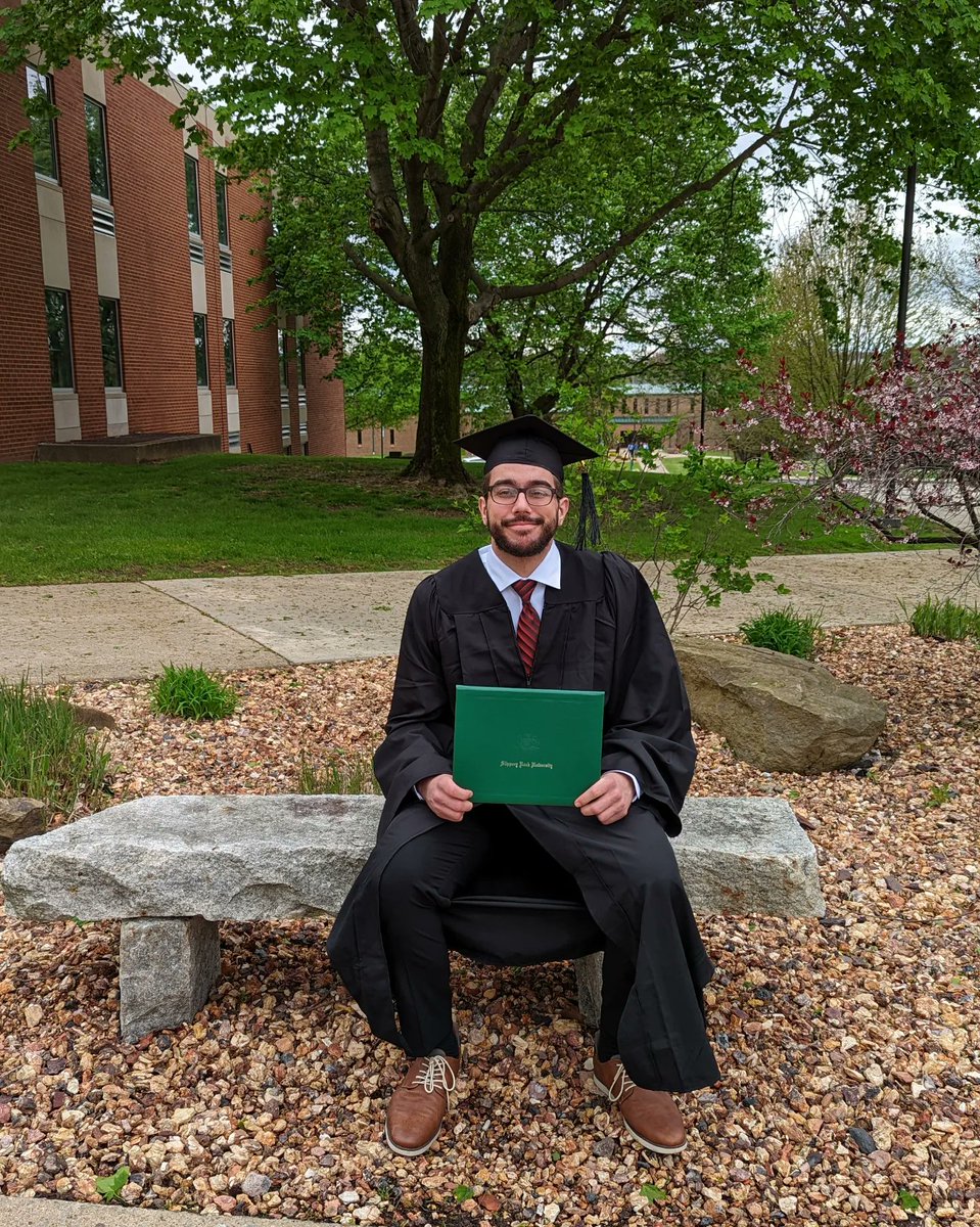 CoylesCuriosity's tweet photo. The Unexamined Life is not worth living -Socrates 
I graduated from SRU yesterday with a B.A in Philosophy and a minor in cognitive science. Still feels surreal. https://t.co/77pw3hVWvi