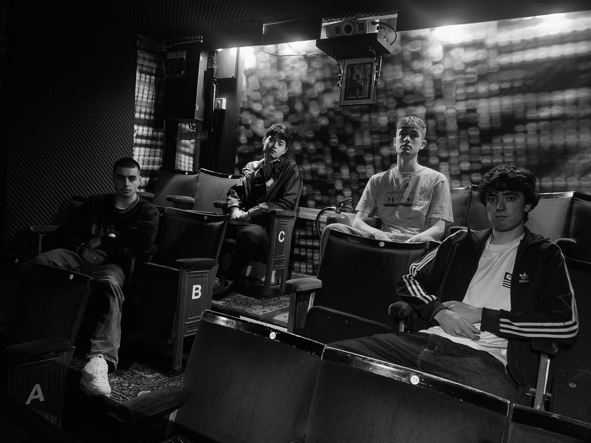 The__Lanes's tweet photo. Manchester + Bristol you were more than we could have hoped for. Big up yourselves for creating such memorable nights.

Just London’s @Water_Rats left on the @This_Feeling tour. For those who couldn’t make it, click the link.

https://t.co/z23oNnyb89 https://t.co/R0ypbQbKYZ