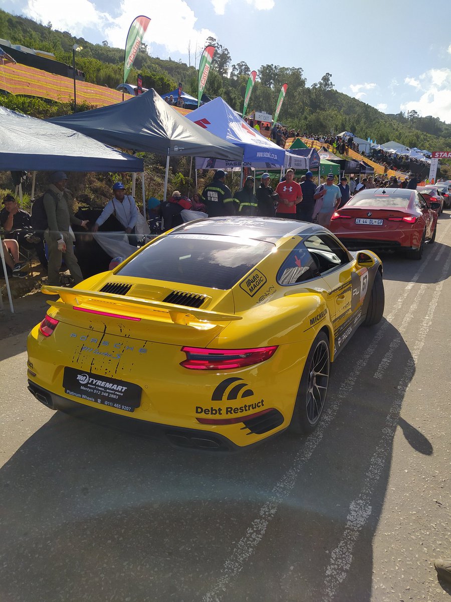 cars_pixels tweet picture