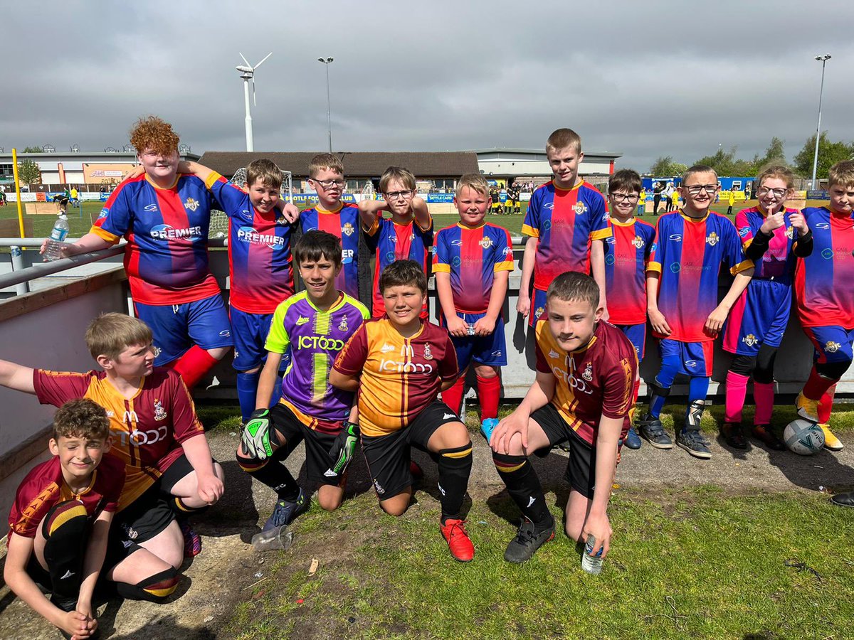 abilitylions's tweet photo. Some more pics from our visit to Bootle yesterday I think r players says it all 🧡🧡 https://t.co/WoT68cNQ6O
