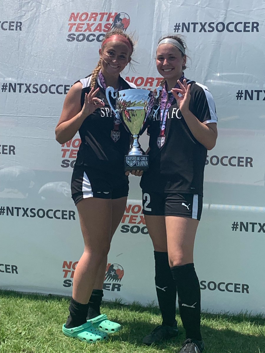 G_Rasmussen_'s tweet photo. No one else I’d rather battle it out with on the field💯 @LCUSoccer @EmmaBest_13 @JoelyGodfrey @AlyssaVillavic4 @sydneydickson8 @Addi_maeb @kerryScott2023 @EllaGBrown @libbiemayfield https://t.co/VdgmwVcdDC