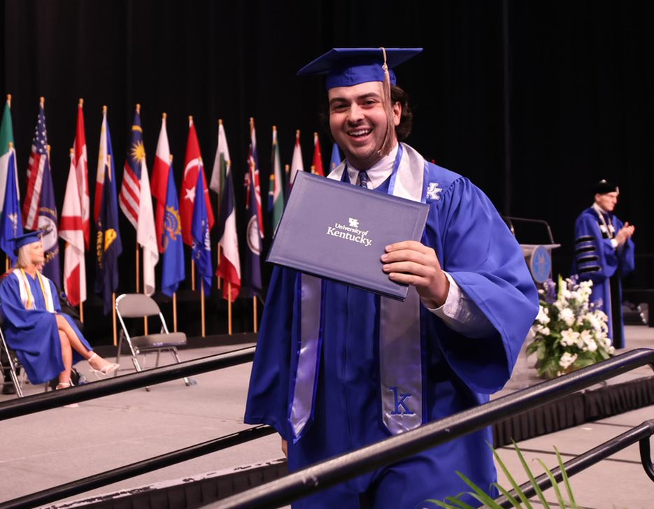 Michael Clubb tweet media