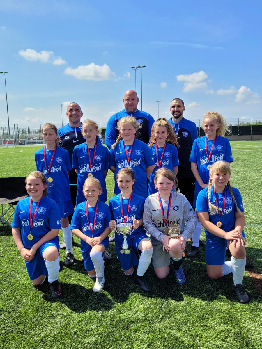 rhonda knight tweet media