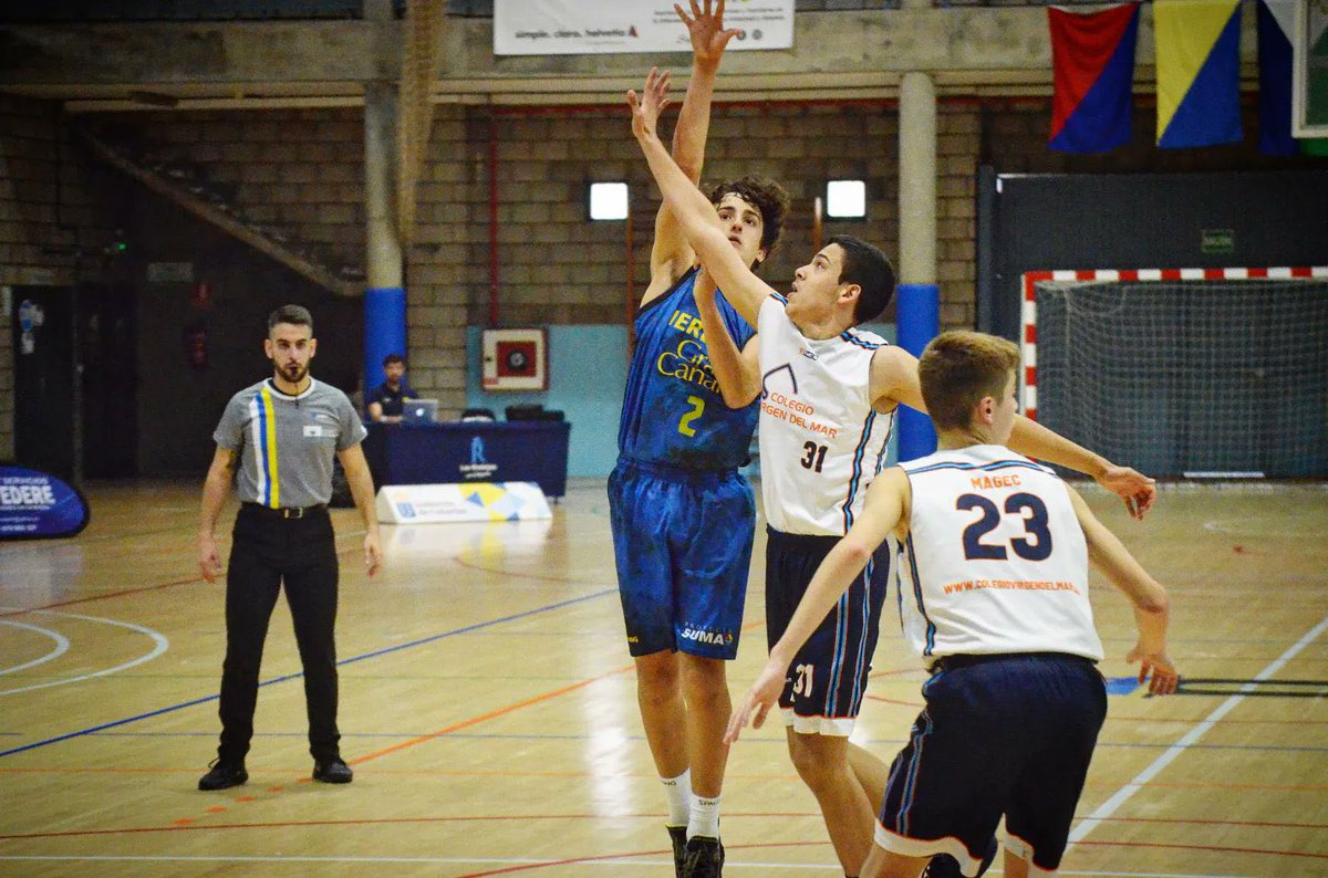 BaseCBGC's tweet photo. 💥 Tercer puesto en el #CCInfantil masculino para nuestros chicos.
▪️ Logran el bronce regional tras vencer por 89-49 ante CB7P Click Canarias.
📸 @FCBaloncesto https://t.co/NIZyHNTDCG