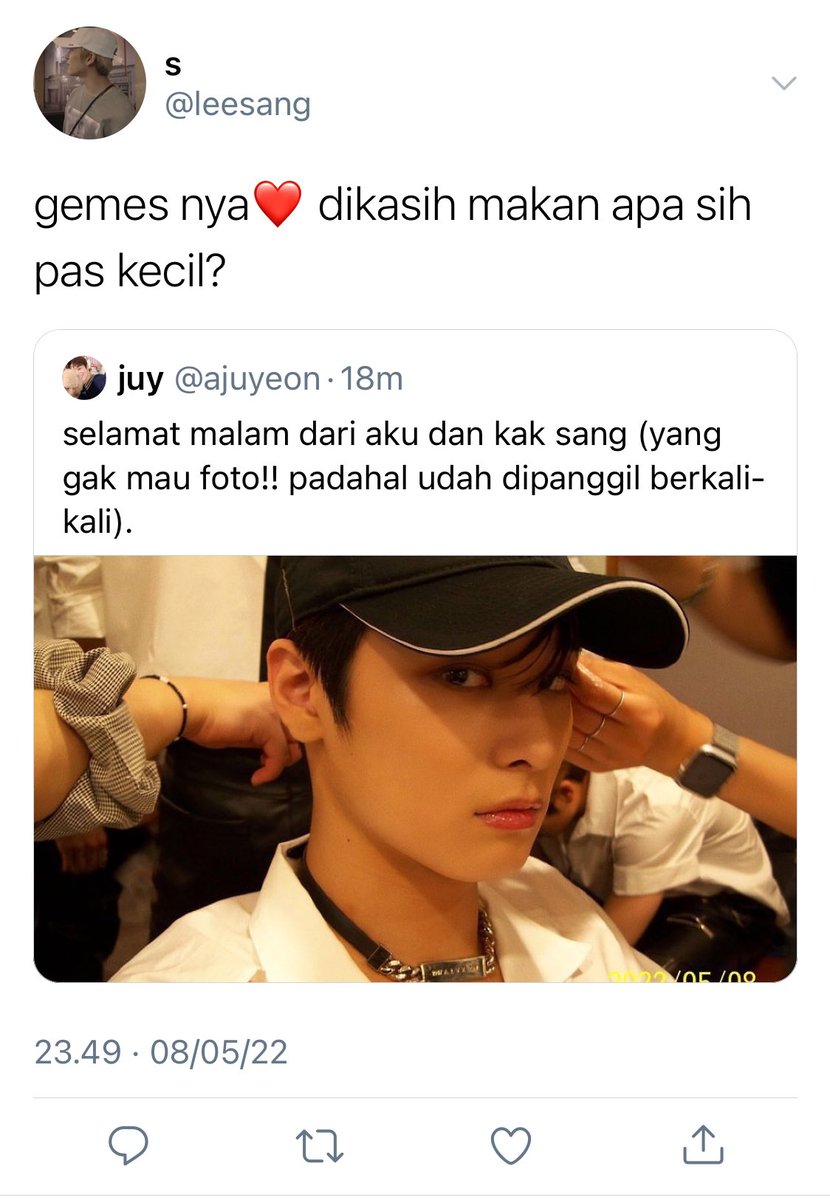 riulistis's tweet photo. ngambek
; part of roommate au
sangju few tweets au. https://t.co/Qr2i903Iky