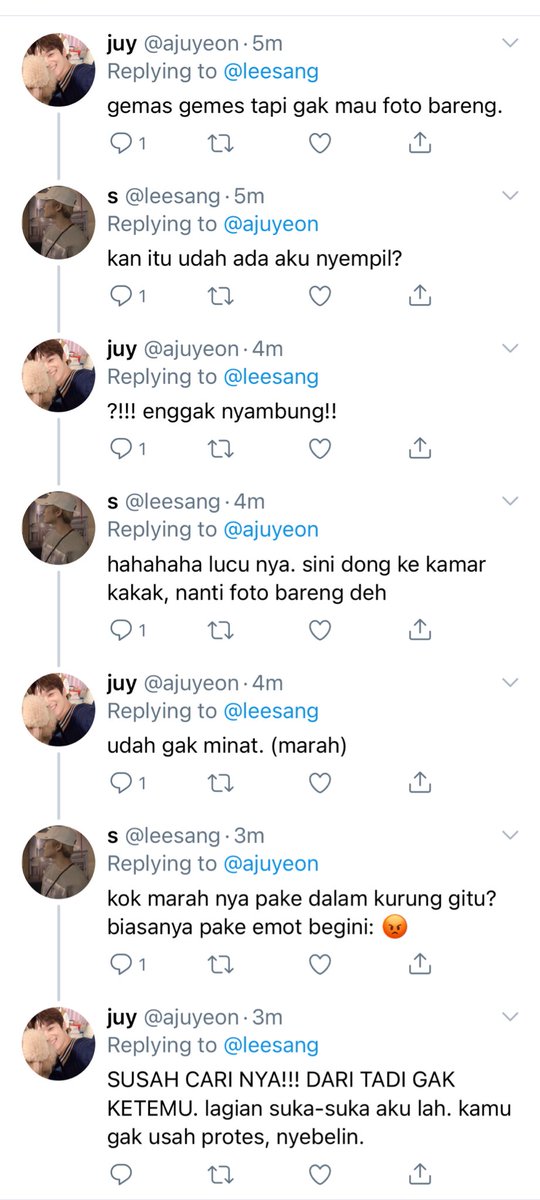 riulistis's tweet photo. ngambek
; part of roommate au
sangju few tweets au. https://t.co/Qr2i903Iky