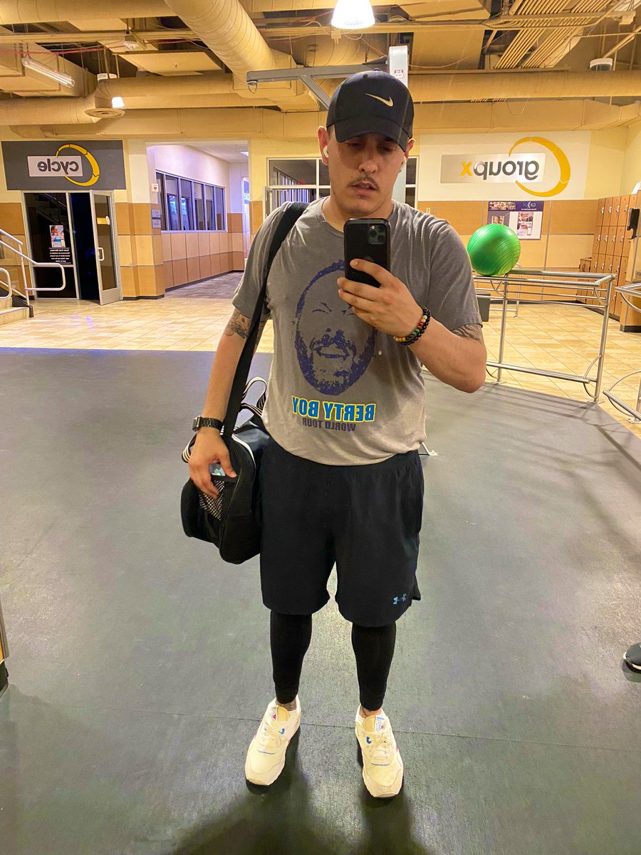 sobersanders's tweet photo. Today’s workout presented by @bertkreischer #bertyboy https://t.co/YB7bxQjXN6