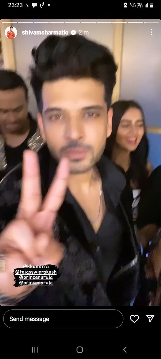 tejranfamm's tweet photo. Shivam storyyyyyyyyy
#TejRan x #Privity
Ahhhhhh
Prince teja bonding plz plzzz 😭😭😭
All this negativity can fck off cz this night awaits a lot ❤❤❤
Sry for all blurr ss 😭 https://t.co/DScJTUBmdV