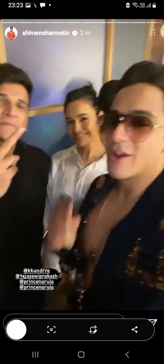 tejranfamm's tweet photo. Shivam storyyyyyyyyy
#TejRan x #Privity
Ahhhhhh
Prince teja bonding plz plzzz 😭😭😭
All this negativity can fck off cz this night awaits a lot ❤❤❤
Sry for all blurr ss 😭 https://t.co/DScJTUBmdV