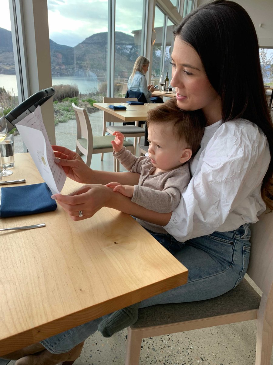 It's Mother's Day, and we want to take a MOMent (😉) to celebrate all the incredibly hardworking working moms on our team! 💪 ❤️ 

Happy Mother's Day everyone! 💐

#ThatSocialAgency #HappyMothersDay