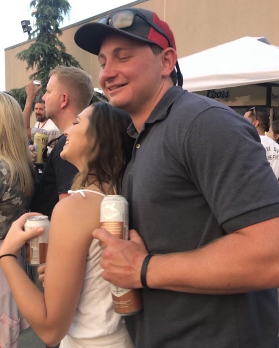 tar__fer's tweet photo. Smash Mouth was right huh, @JD_Ferris? The years start coming, and they don’t stop coming…Happy Birthday!! I love you ❤️❤️ https://t.co/b7rZOEa6k8