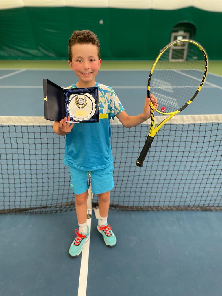 💥 Louis comes up trumps at the LTA 9U National Tour event!💥

Many congrats to Cambs player Louis, who served up a fantastic weekend of tennis to WIN the National 9U Grade 2 event in Corby 🏆

#cambstennis