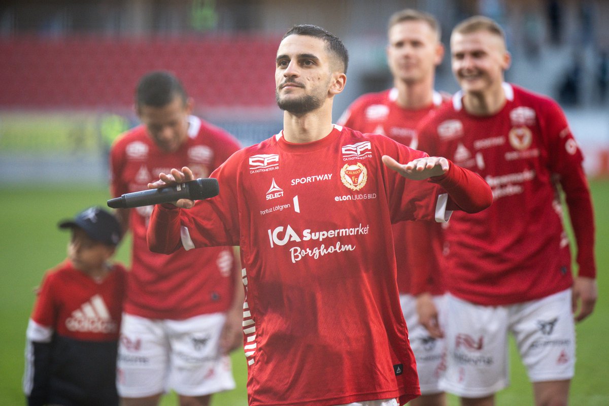 KalmarFF's tweet photo. Vilken kväll för Noah Shamoun! Matchvinnare med sina två första allsvenska mål i karriären ✔️ https://t.co/JVzbUURkJY