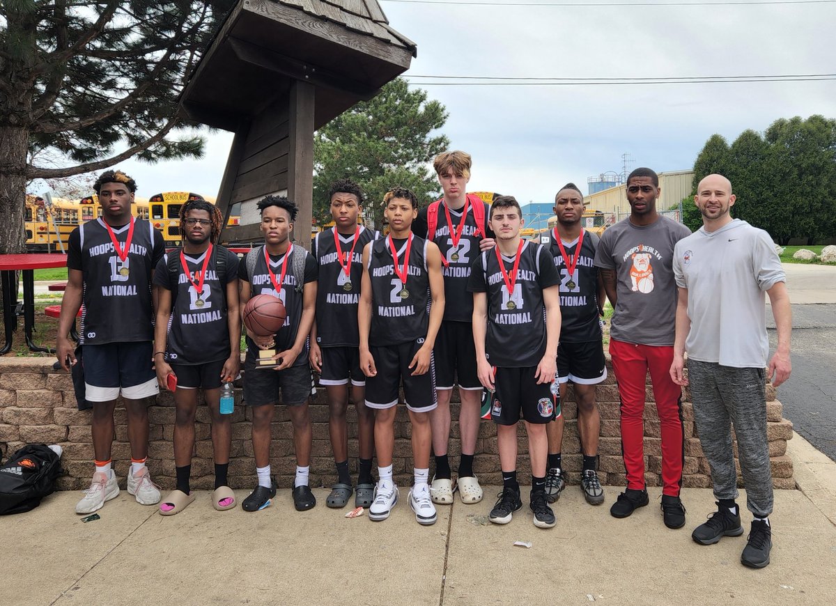 Hoops4Health tweet media