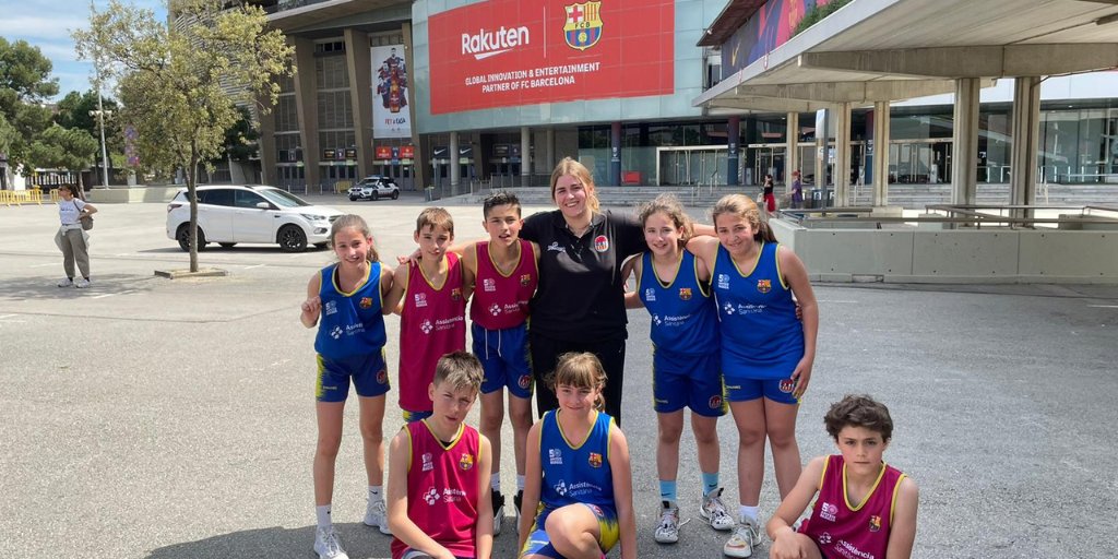 CBIgualada's tweet photo. 🏀 3x3 BARÇA - 50 ANYS DEL PALAU
Una representació dels equips minis del club han finalitzat avui el torneig 3x3 Barça, 50 anys del Palau.
📸https://t.co/4bD02LCANp
#femcbi #fempedrera #fembase #fembasquet https://t.co/gFMzds1kKz