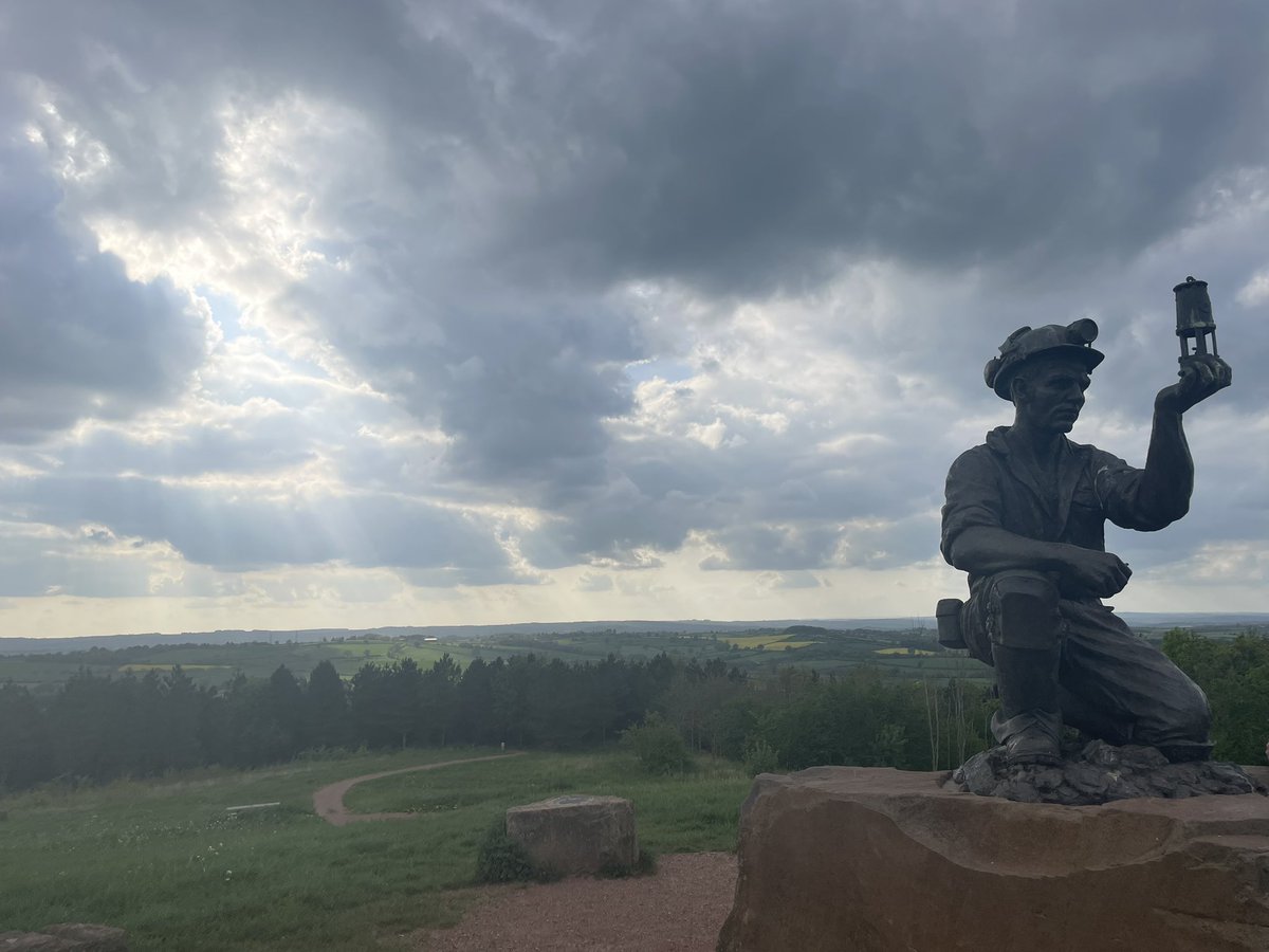 BritainsHigh's tweet photo. 30/47 Silverhill Wood, Nottinghamshire, 218m. #Notts #miners #getoutside https://t.co/VmvwY4nQQR