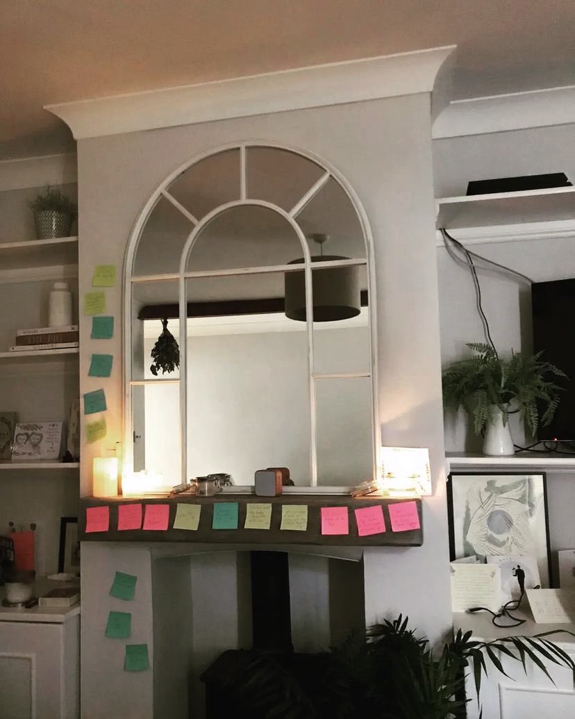 BirthHills's tweet photo. We were delighted to support this incredible First Time Mama last week as she welcomed her little boy earthside in the #pool at #home ๐Her affirmations were positioned around her to give her strength and reminders to keep โtrusting the processโ #HomeBirthJustHappened #primip https://t.co/BDgLX5I3vk