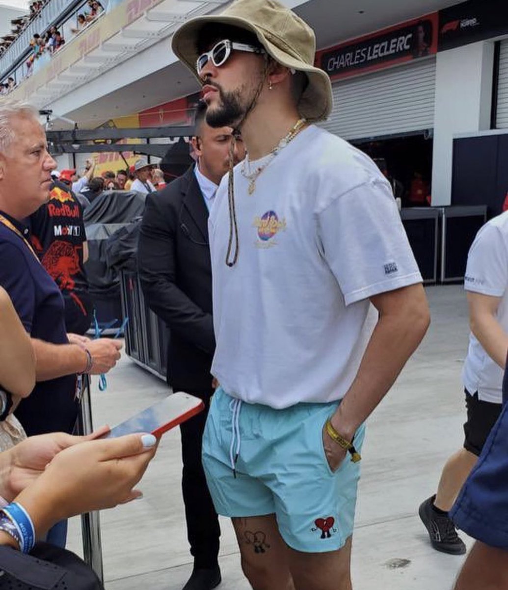 Bad Bunny at F1 Grand Prix of Miami. 🏎📸