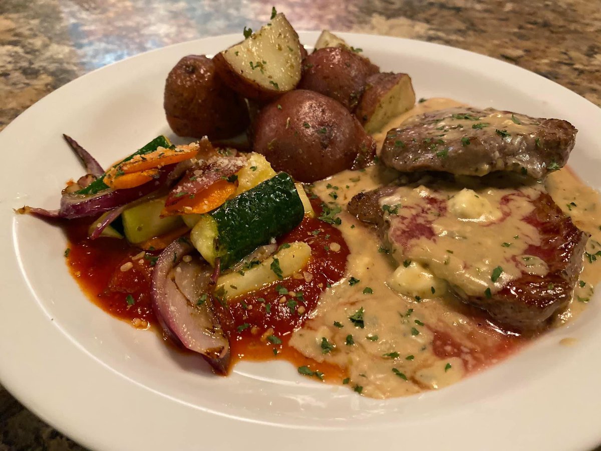 GeppettosSalem's tweet photo. #MothersDay specials today at #Geppettos #Salem #Oregon https://t.co/pwNldcnhuq