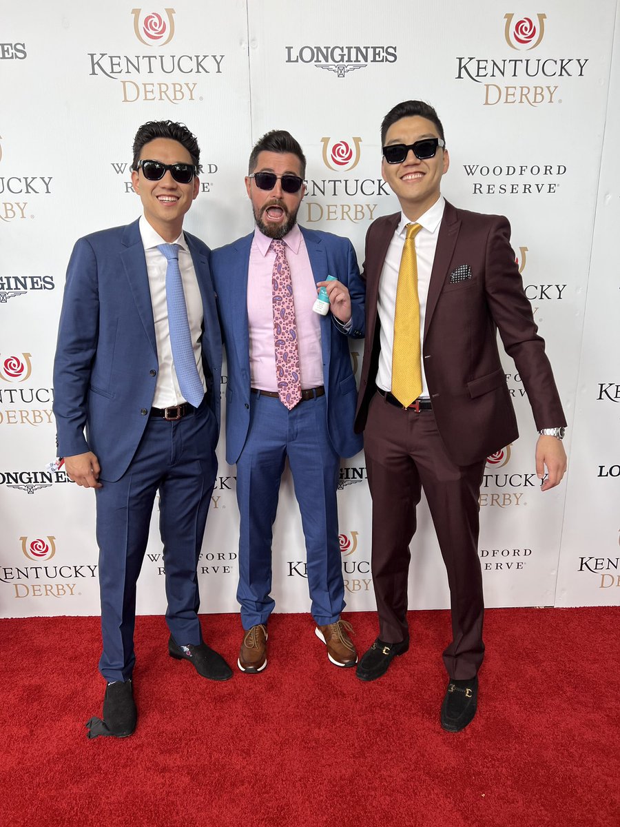 Kentucky Derby Vibes with the fam <a href="/RayKim92/">Ray Kim</a>
 #KentuckyDerby #KentuckyDerby148 #Louisville