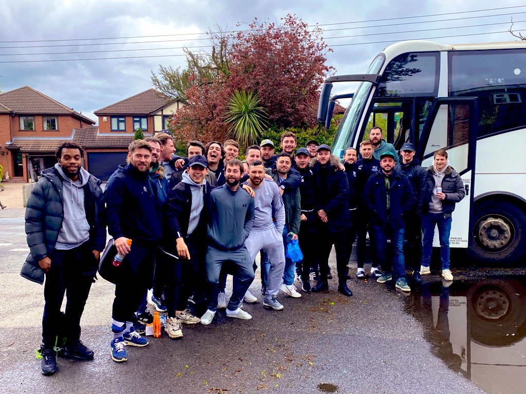AlexKen_'s tweet image. This time last year. Unbeaten for 2 years, Good times. What a team we had!🏆 ⚫️⚪️ 

@LeighTownFC_ @jackpearman