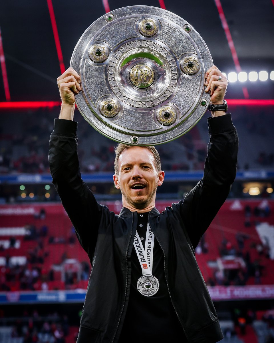 brfootball's tweet photo. Bayern get their hands on their 10th-straight Bundesliga title 🏆 https://t.co/3XhhM73z8N