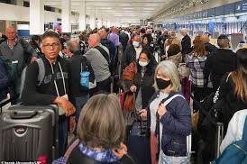 ejegallagher's tweet photo. #manchesterairport is the worst airport in the world. Tell me I am wrong. https://t.co/4ylM67ibVv
